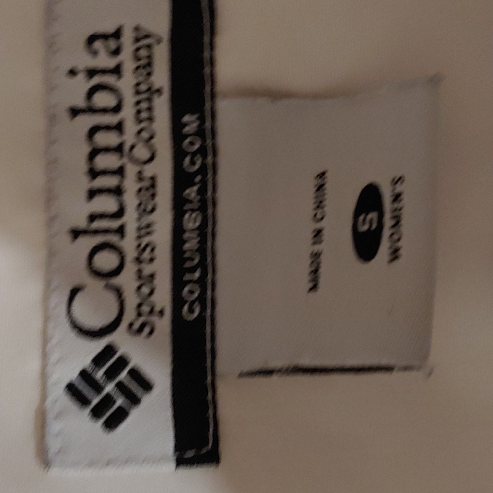 Columbia Packable Jacket Size S - image 3